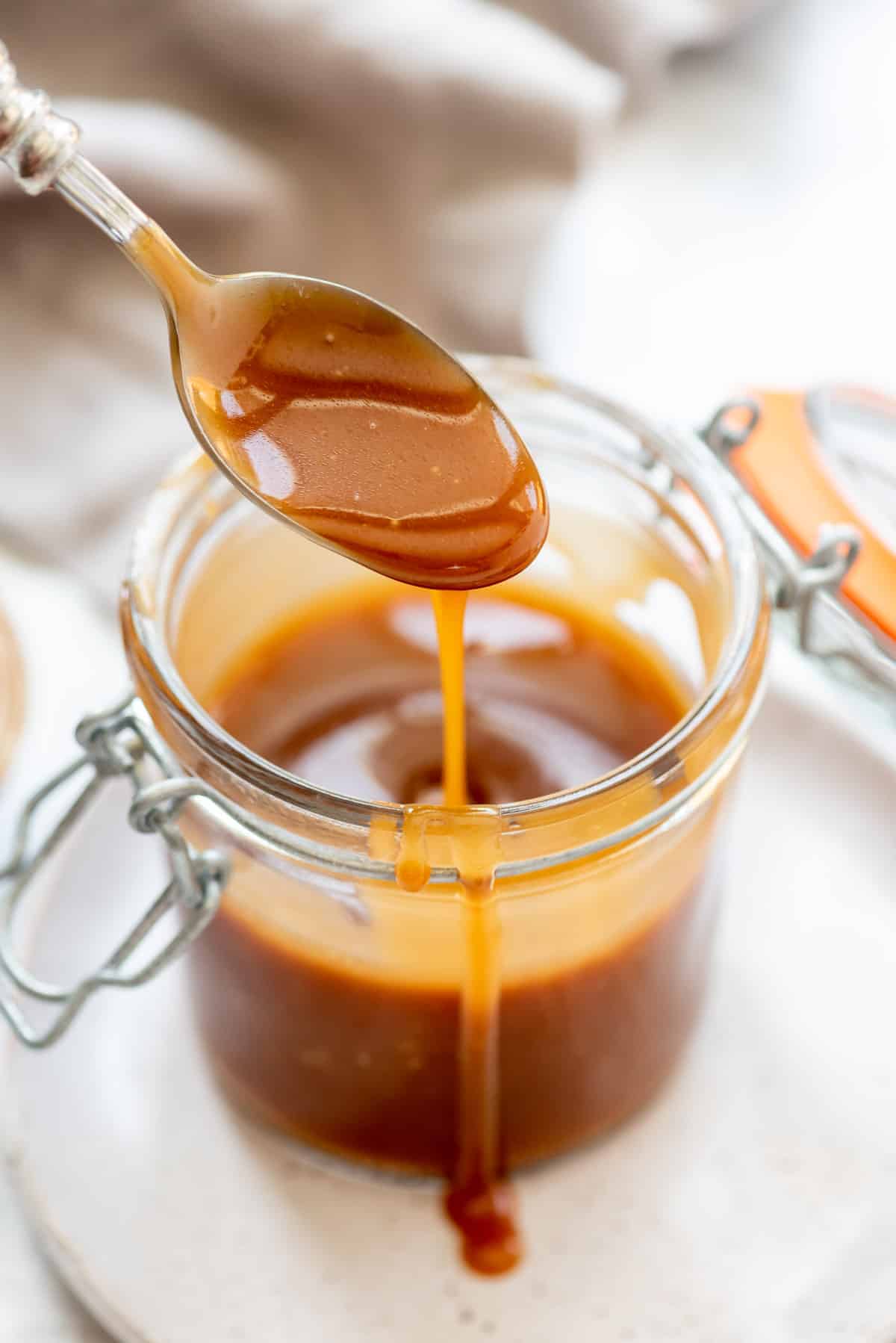 5Ingredient Easy Homemade Caramel Sauce Handful of Sugar